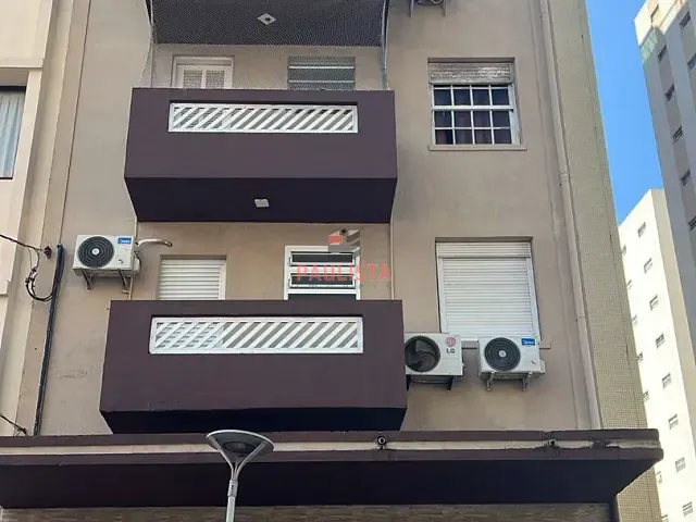 Apartamento 2 quartos e 1 banheiro, à venda, no bairro Gonzaga em Santos