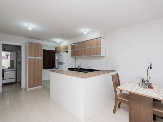 Apartamento 2 quartos e 1 banheiro, para alugar, no bairro Areal em Pelotas