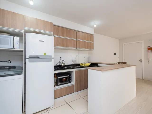 Apartamento 2 quartos e 1 banheiro, para alugar, no bairro Areal em Pelotas