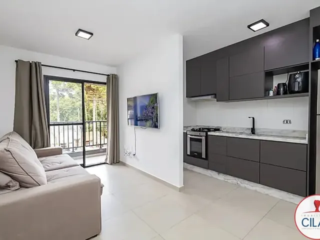 Apartamento 2 quartos e 1 banheiro, à venda, no bairro Santa Cândida em Curitiba