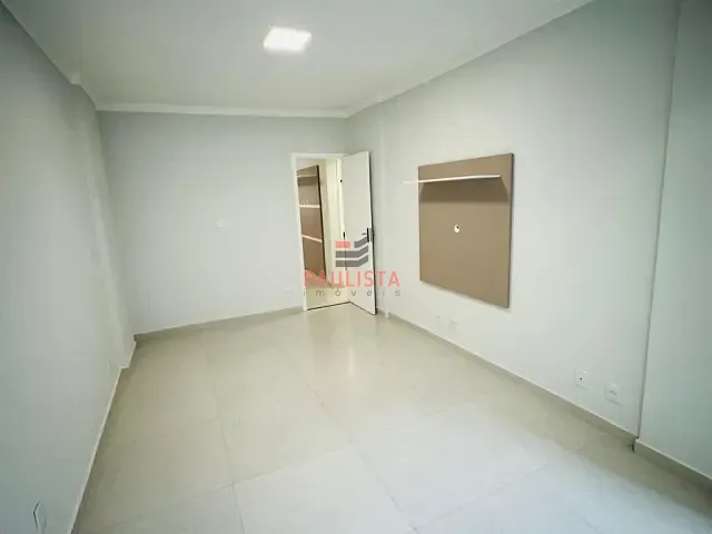 Apartamento 2 quartos e 2 banheiros, à venda, no bairro Ponta da Praia em Santos
