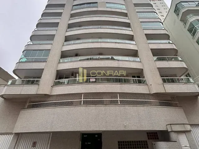 Apartamento 3 quartos e 2 banheiros, para alugar, no bairro meia praia em Itapema