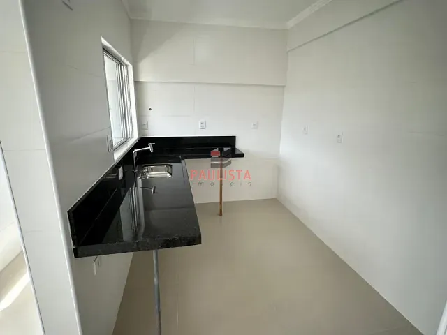 Apartamento 1 quarto e 1 banheiro, à venda, no bairro Vila Mathias em Santos