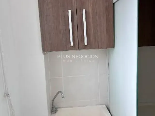 Apartamento 2 quartos e 1 banheiro, para alugar, no bairro Jardim São Carlos em Sorocaba