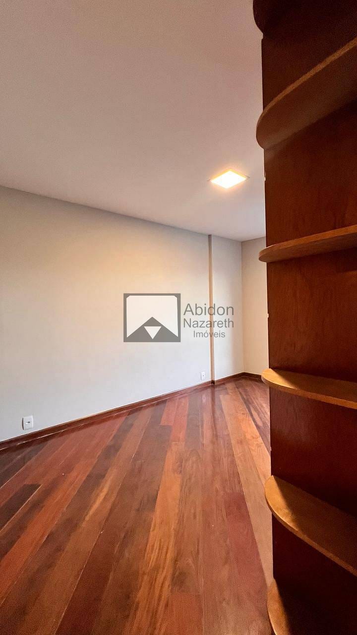 Cobertura à venda com 4 quartos, 220m² - Foto 10