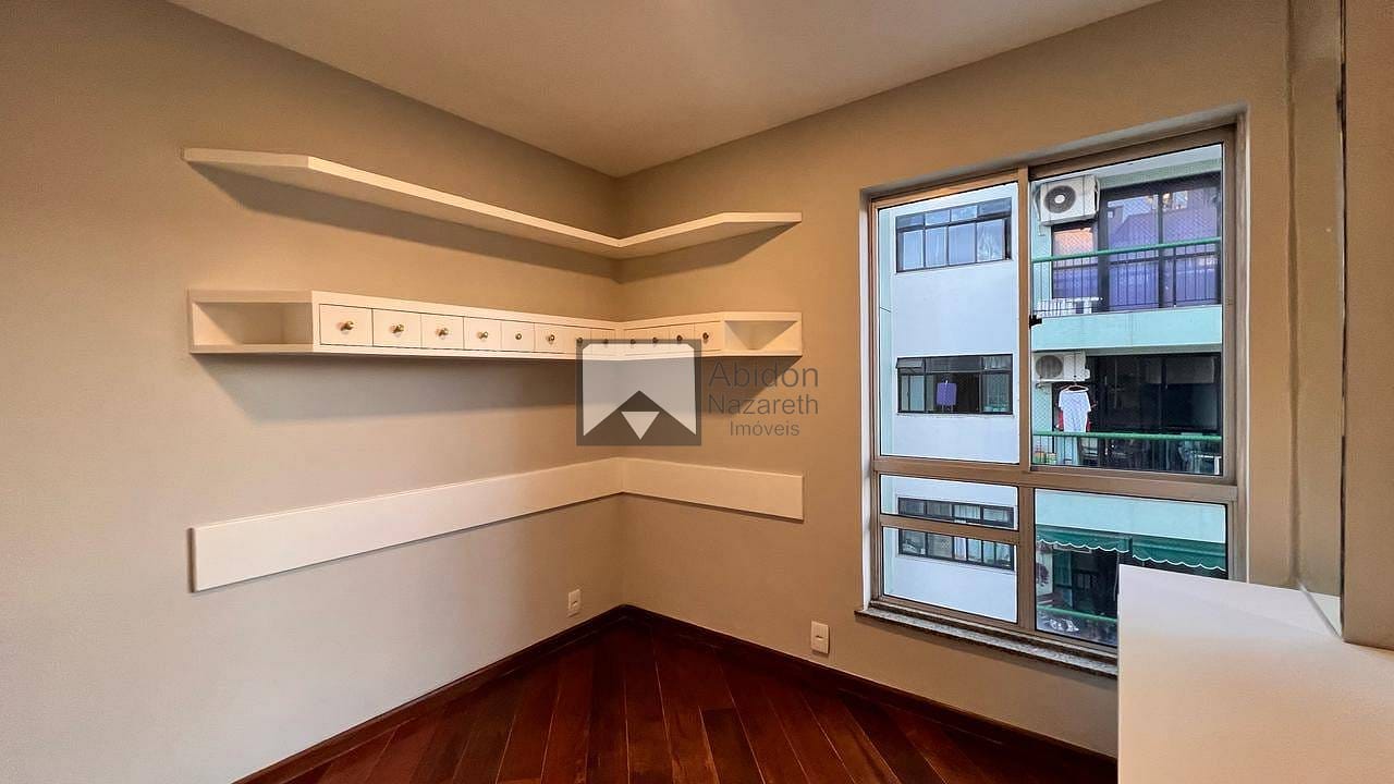 Cobertura à venda com 4 quartos, 220m² - Foto 13