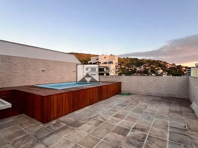Cobertura / Penthouse com 280m² 4 quartos e 3 banheiros, à venda, no bairro Jardim Icaraí em Niterói
