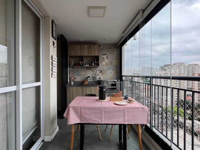 Apartamento 2 quartos e 2 banheiros, à venda, no bairro Cambuci em São Paulo