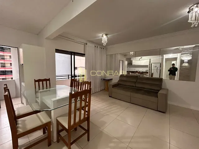 Apartamento 2 quartos e 2 banheiros, para alugar, no bairro Meia Praia em Itapema