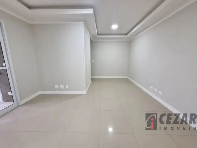 Apartamento 3 quartos e 2 banheiros, para alugar, no bairro Uberaba em Curitiba
