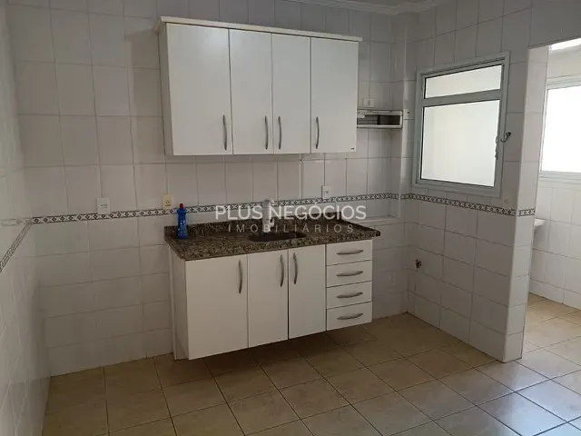 Apartamento com 84m² 3 quartos e 2 banheiros, à venda, no bairro Parque Campolim em Sorocaba