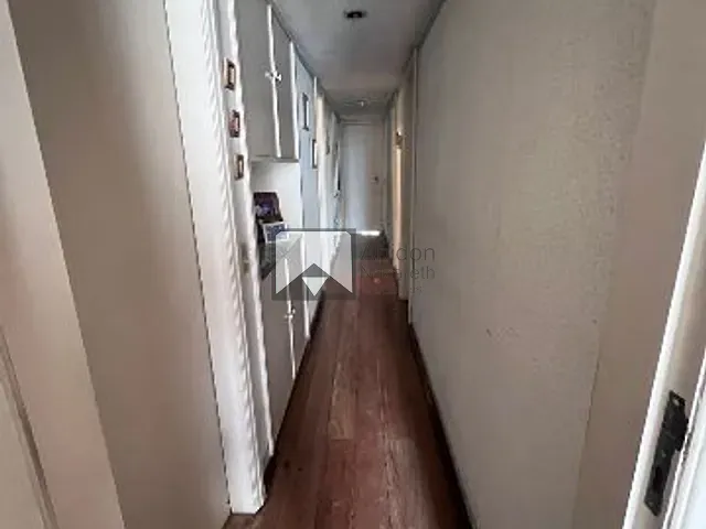 Apartamento com 190m² 4 quartos e 2 banheiros, à venda, no bairro Icaraí em Niterói