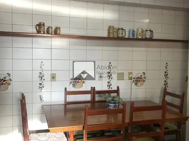 Apartamento com 190m² 4 quartos e 2 banheiros, à venda, no bairro Icaraí em Niterói