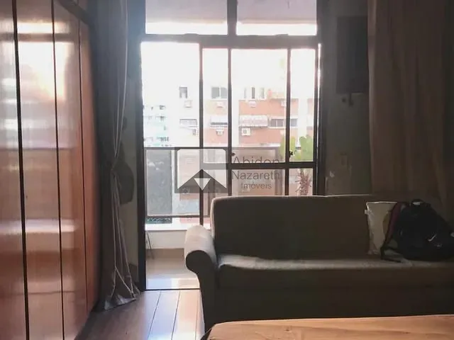 Apartamento com 190m² 4 quartos e 2 banheiros, à venda, no bairro Icaraí em Niterói