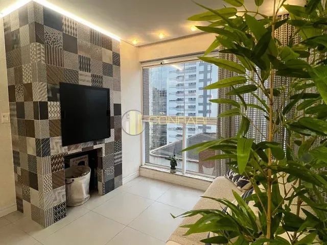 Apartamento 3 quartos e 3 banheiros, para alugar, no bairro meia praia em Itapema