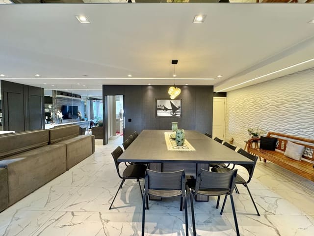 Apartamento com 231m² 3 quartos e 4 banheiros, à venda, no bairro Gleba Palhano em Londrina