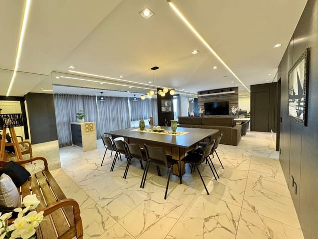 Apartamento com 231m² 3 quartos e 4 banheiros, à venda, no bairro Gleba Palhano em Londrina