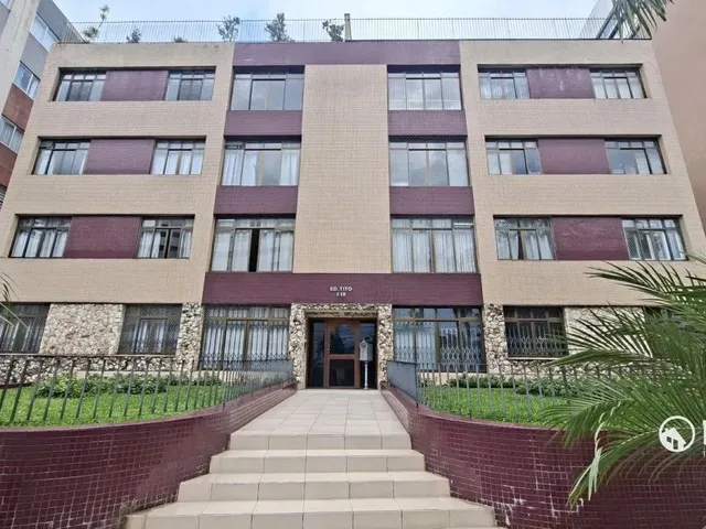 Apartamento 3 quartos e 3 banheiros, para alugar, no bairro Ahú em Curitiba