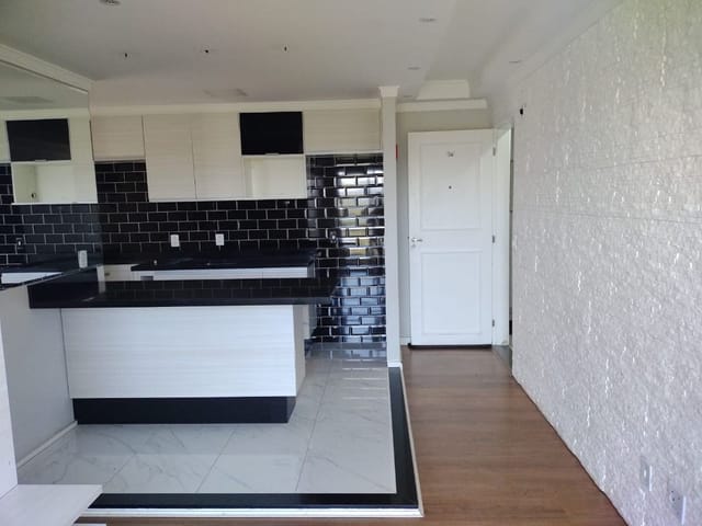 Apartamento com 55m² 3 quartos e 1 banheiro, à venda, no bairro Jardim Ísis em Cotia