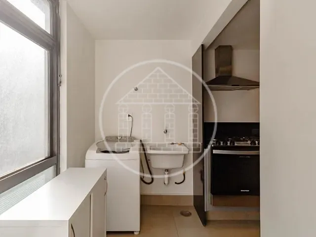 Apartamento com 105m² 3 quartos e 2 banheiros, à venda, no bairro Itaim Bibi em São Paulo