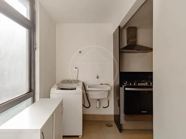 Apartamento com 105m² 3 quartos e 2 banheiros, à venda, no bairro Itaim Bibi em São Paulo