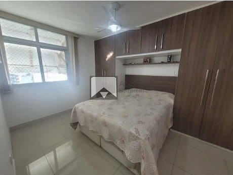 Apartamento à venda com 3 quartos, 110m² - Foto 4
