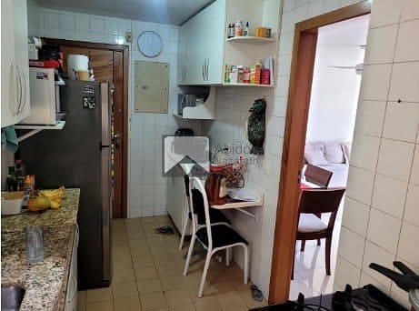 Apartamento à venda com 3 quartos, 110m² - Foto 16