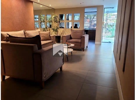 Apartamento à venda com 3 quartos, 110m² - Foto 1