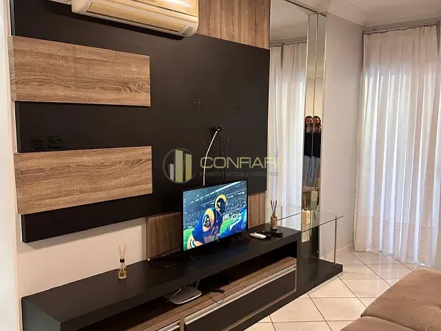 Apartamento 2 quartos e 2 banheiros, para alugar, no bairro meia praia em Itapema