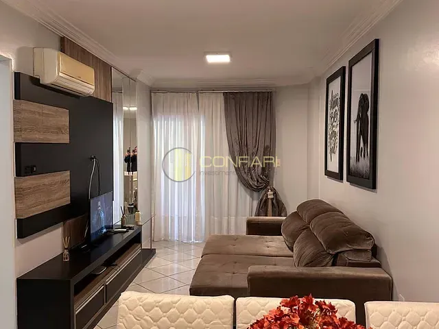 Apartamento 2 quartos e 2 banheiros, para alugar, no bairro meia praia em Itapema