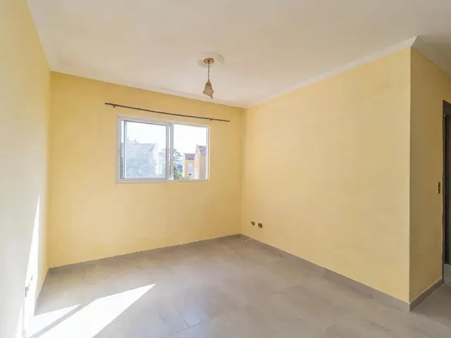 Apartamento 3 quartos e 1 banheiro, para alugar, no bairro Cidade Industrial em Curitiba