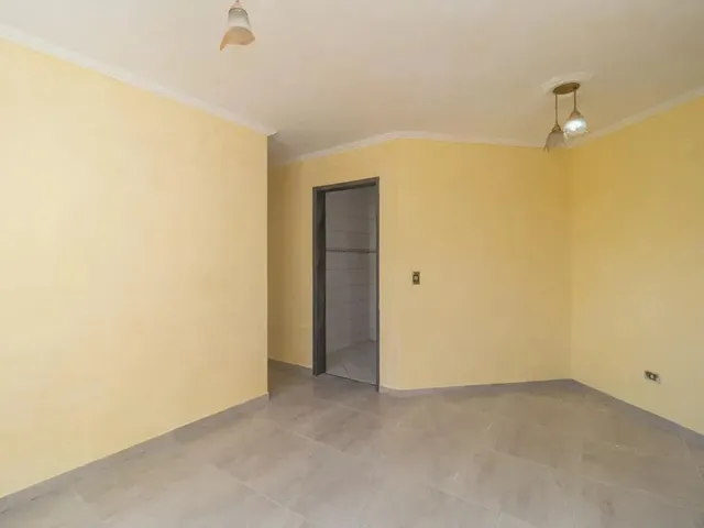 Apartamento 3 quartos e 1 banheiro, para alugar, no bairro Cidade Industrial em Curitiba
