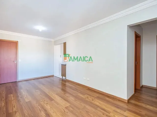 Apartamento 2 quartos e 1 banheiro, para alugar, no bairro ATUBA em Curitiba