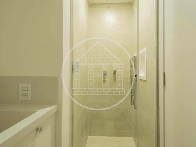 Apartamento com 95m² 2 quartos e 1 banheiro, à venda, no bairro Itaim em São Paulo
