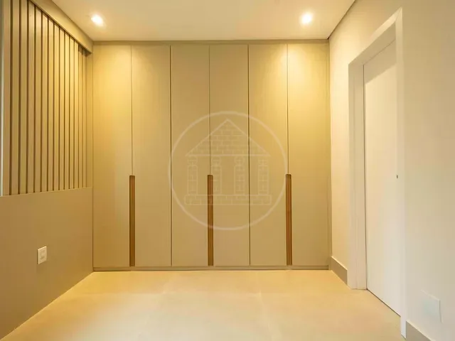 Apartamento com 95m² 2 quartos e 1 banheiro, à venda, no bairro Itaim em São Paulo