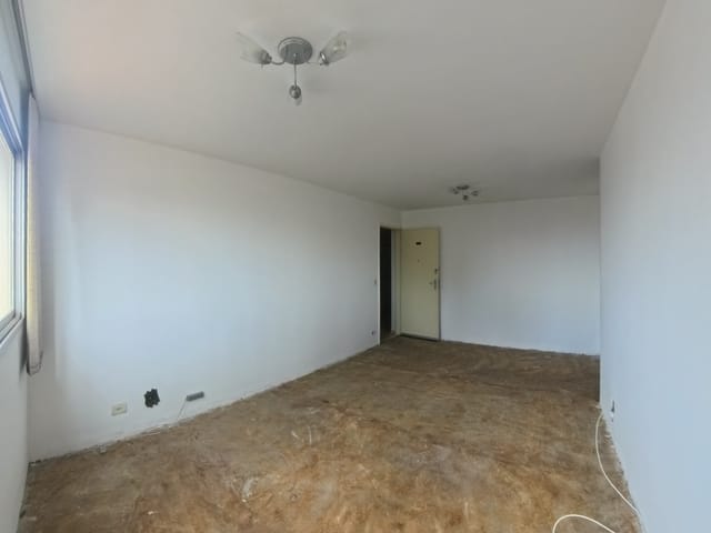 Apartamento 2 quartos e 1 banheiro, à venda, no bairro Jardim da Glória em São Paulo