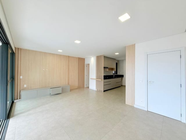 Apartamento 3 quartos e 3 banheiros, para alugar, no bairro Gleba Fazenda Palhano em Londrina