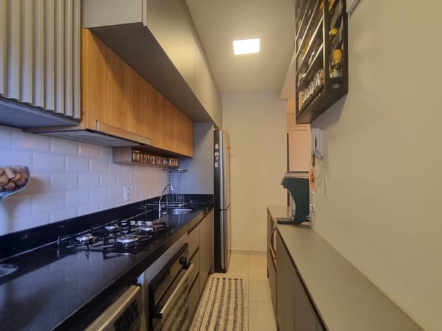 Apartamento 2 quartos e 2 banheiros, à venda, no bairro Aurora em Londrina