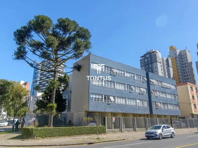Apartamento 3 quartos e 3 banheiros, à venda, no bairro Juvevê em Curitiba