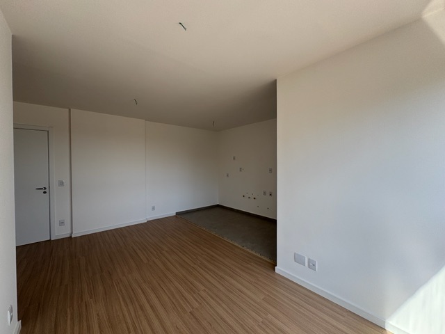 Apartamento 2 quartos e 2 banheiros, à venda, no bairro Terra Bonita em Londrina