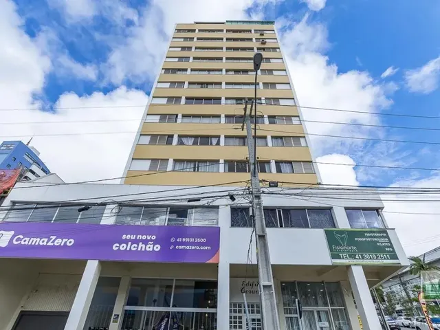 Apartamento 1 quarto e 1 banheiro, para alugar, no bairro Cabral em Curitiba