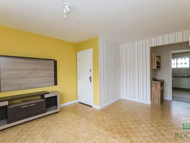 Apartamento 1 quarto e 1 banheiro, para alugar, no bairro Cabral em Curitiba
