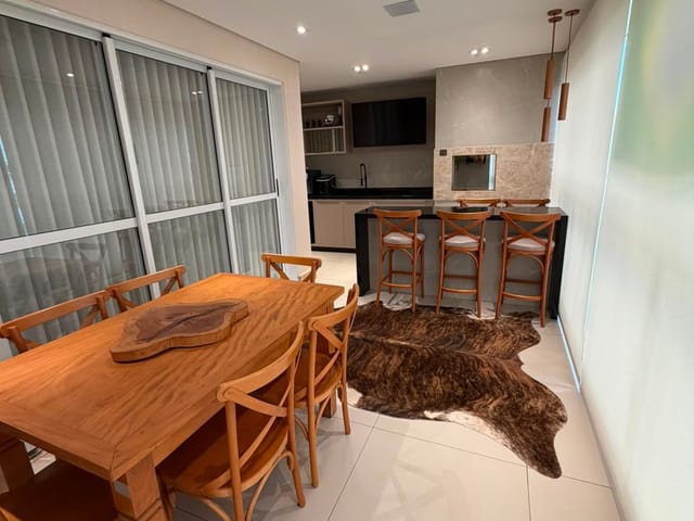 Apartamento com 282m² 3 quartos e 4 banheiros, à venda, no bairro Gleba Palhano em Londrina