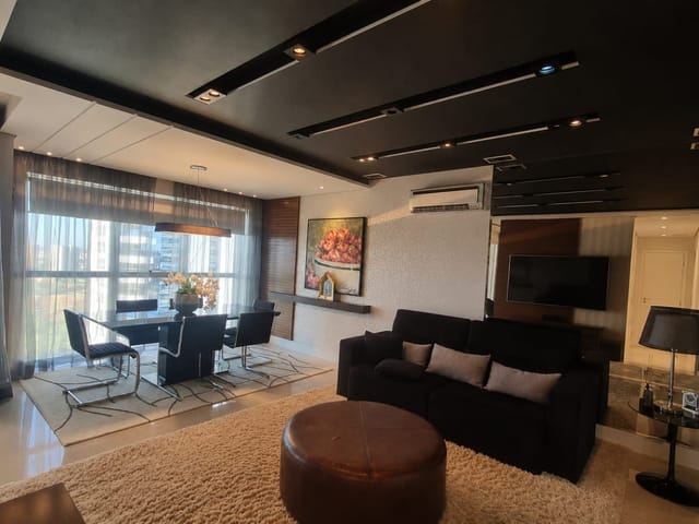 Apartamento com 218m² 3 quartos e 3 banheiros, à venda, no bairro Bela Suiça em Londrina