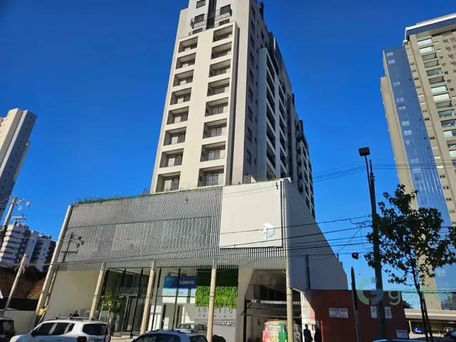 Apartamento 1 quarto e 1 banheiro, à venda, no bairro Água Verde em Curitiba