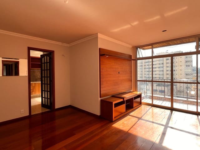 Foto do Apartamento - "Ofertaço!" Essa é pra você! Junto Caio Martins e C.S.Bento! 2 quartos com planta monumental 90 m² à venda em Icaraí | ABIDON NAZARETH IMÓVEIS