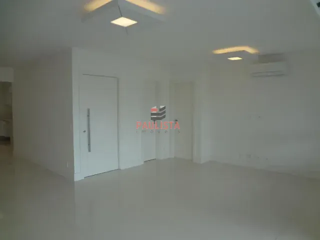 Apartamento 3 quartos e 5 banheiros, para alugar, no bairro Indianópolis-Moema em São Paulo