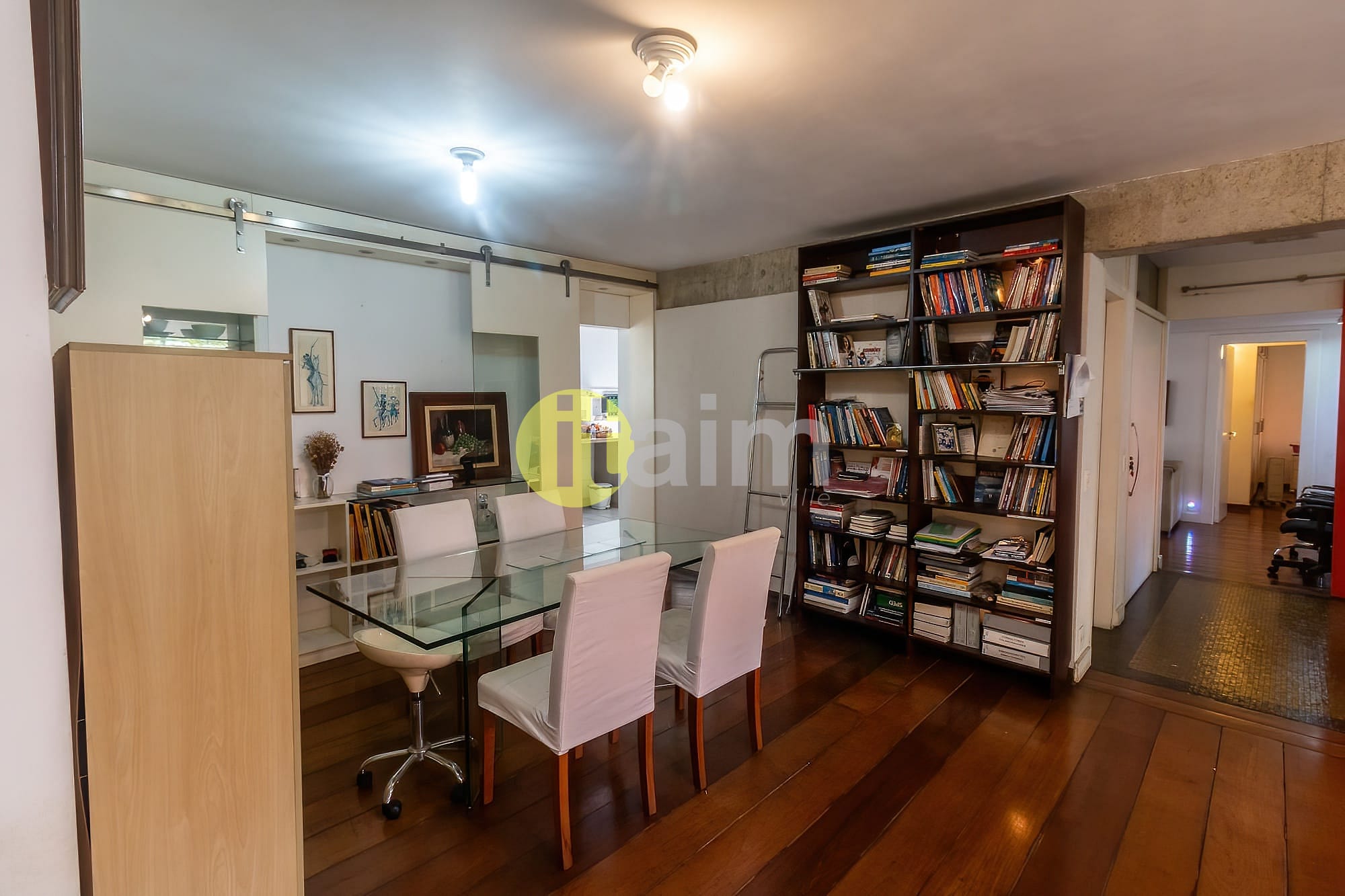 Apartamento para alugar com 3 quartos, 190m² - Foto 14