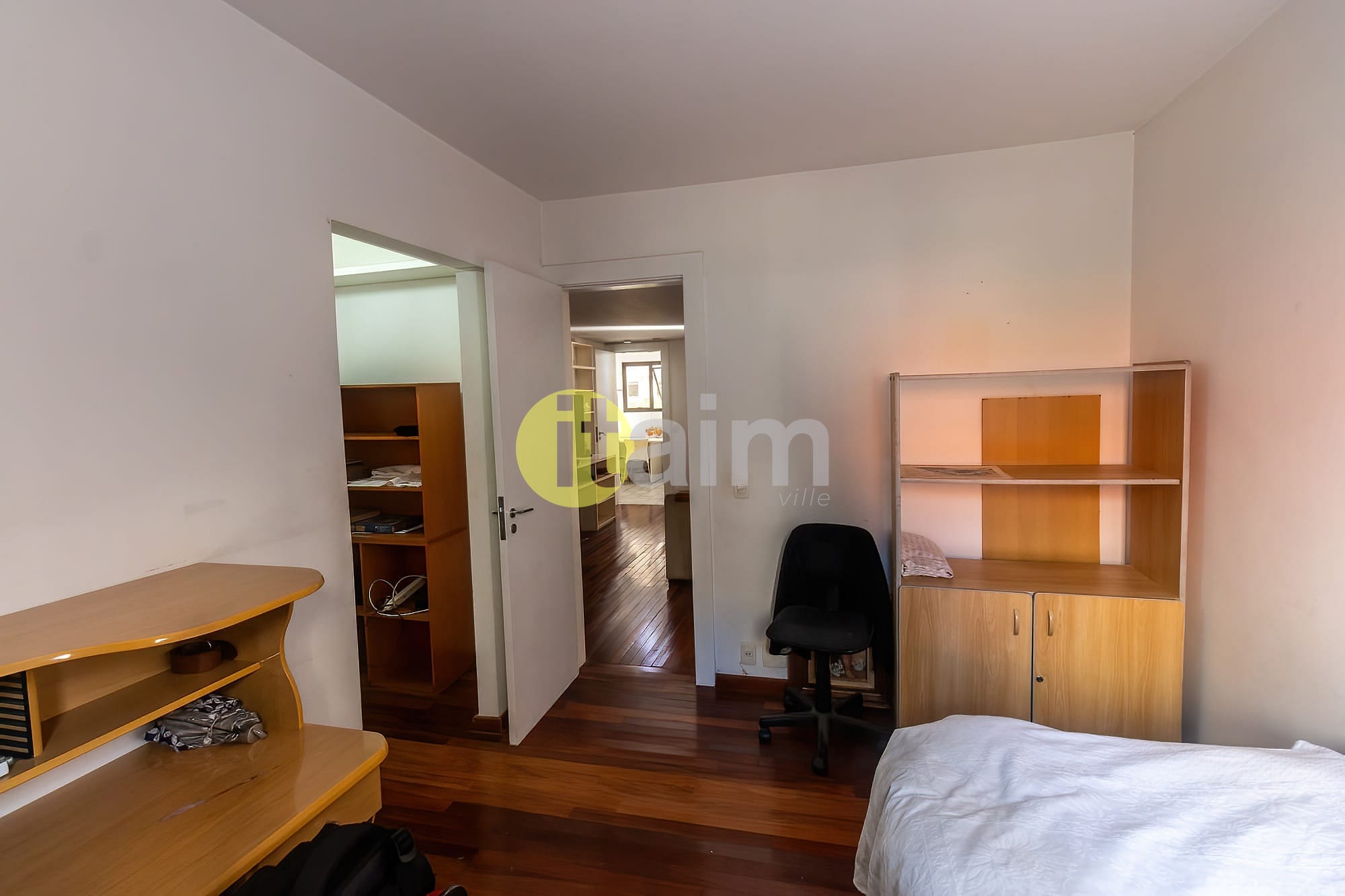 Apartamento para alugar com 3 quartos, 190m² - Foto 20