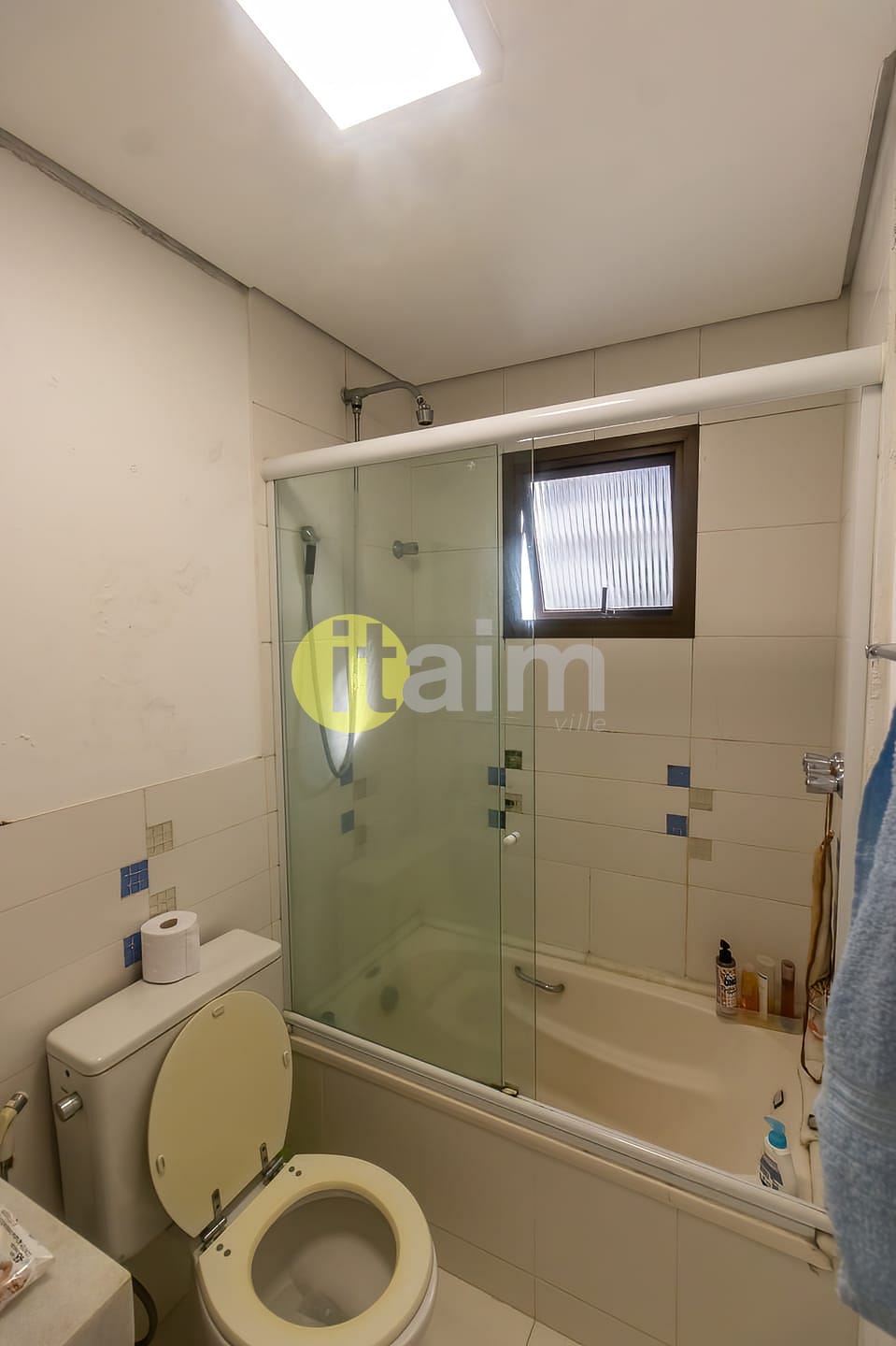 Apartamento para alugar com 3 quartos, 190m² - Foto 35